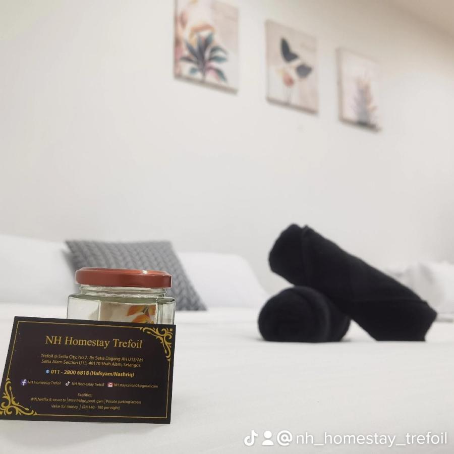 Alami Homestay Trefoil Kuala Selangor Ngoại thất bức ảnh