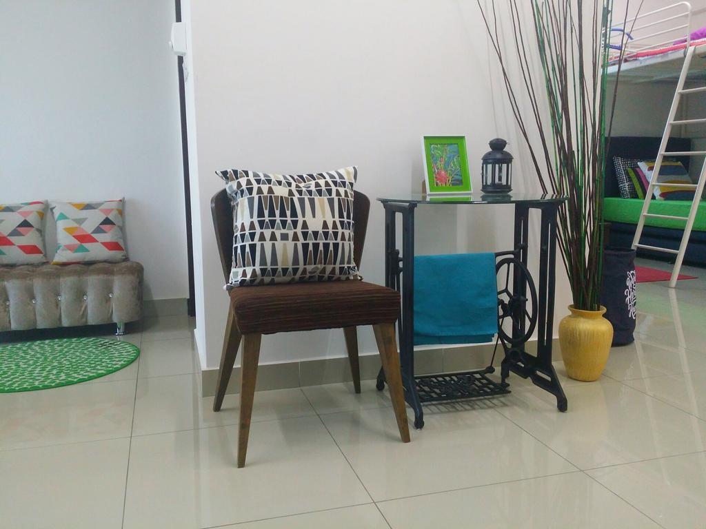 Alami Homestay Trefoil Kuala Selangor Ngoại thất bức ảnh