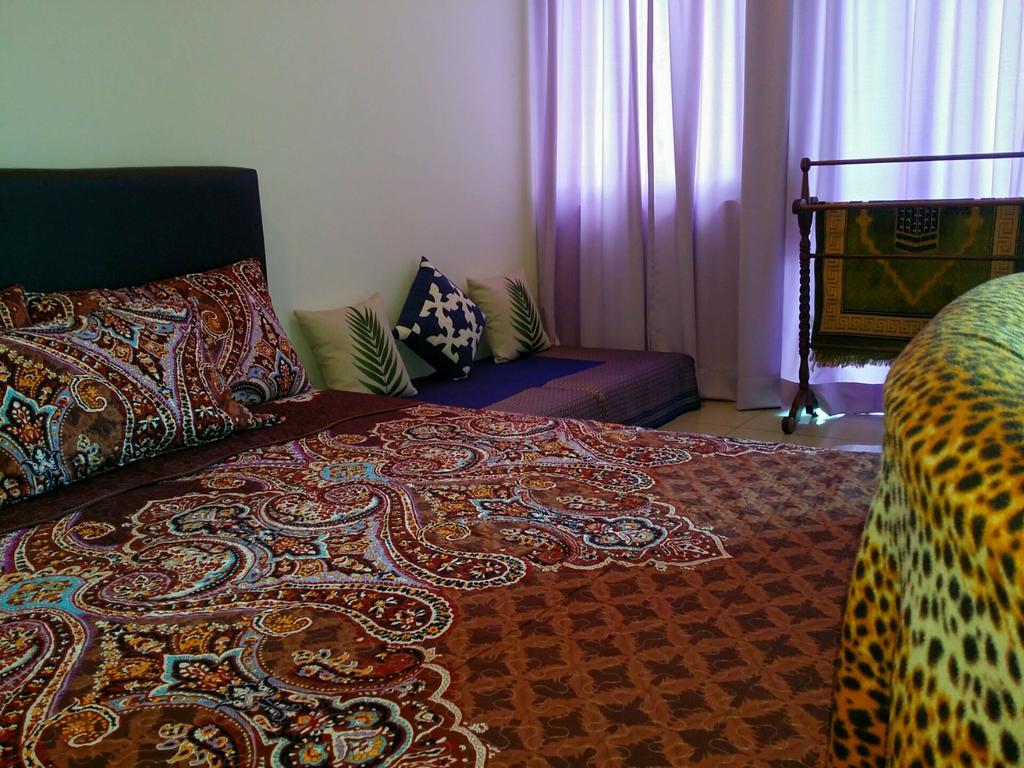 Alami Homestay Trefoil Kuala Selangor Ngoại thất bức ảnh
